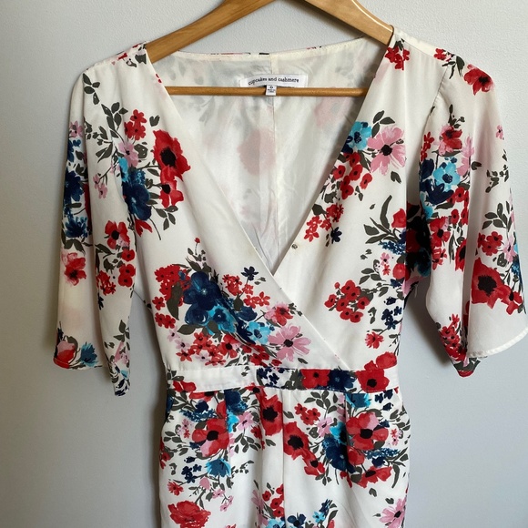 Cupcakes and Cashmere Romper - Picture 3 of 3